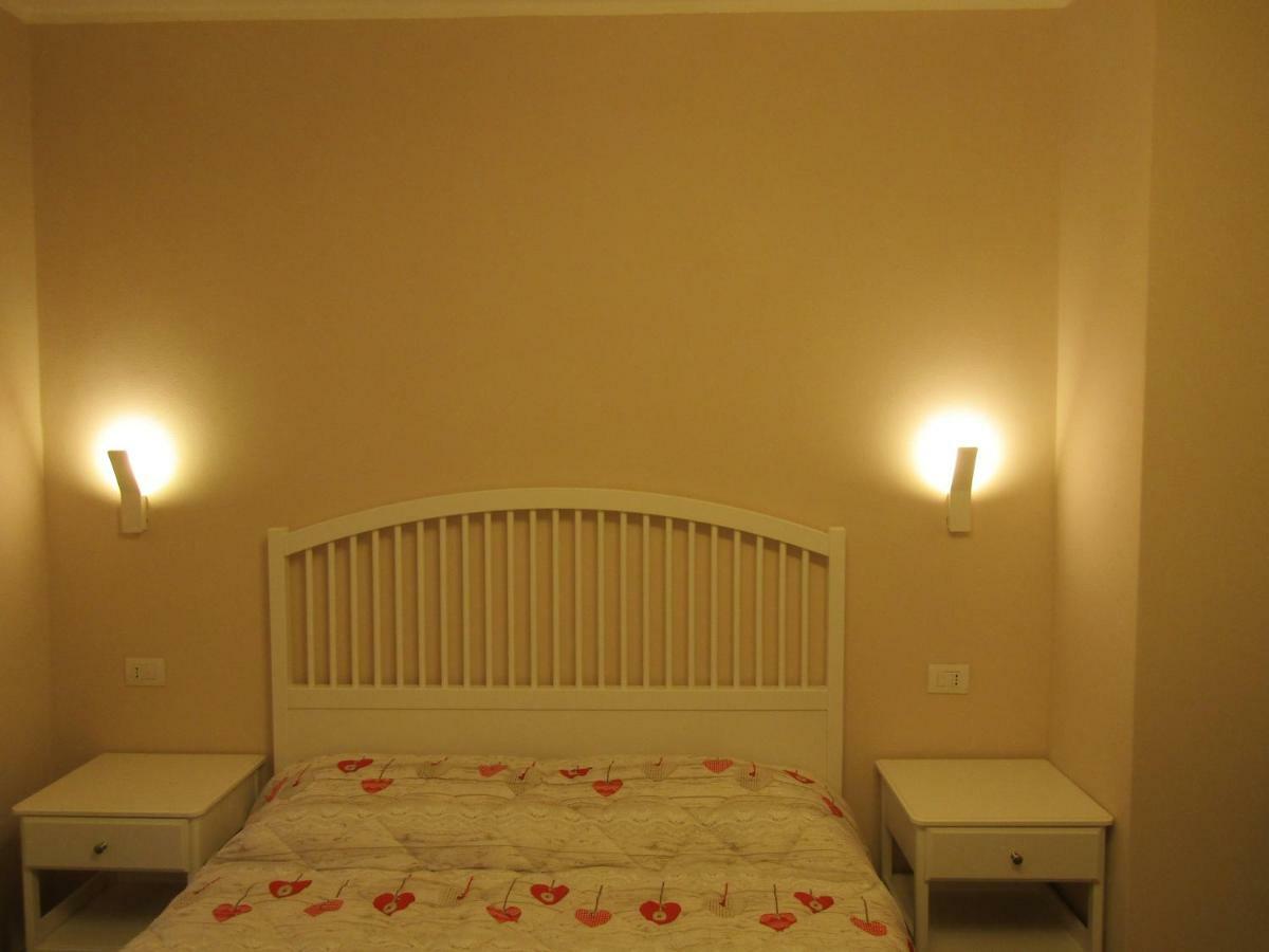 Tourist Point La Spezia Hotel Bagian luar foto
